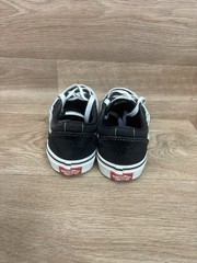 VANS Old Skool Black & True White Big Kids Shoes Size 3.5