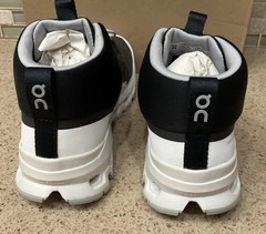 On Cloudhero Mid Waterproof Shoes Youth Sz 6 Womens Sz 7.5 Black White New