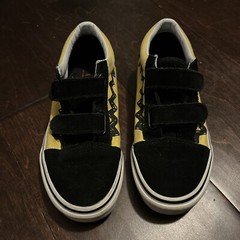 Vans Old Skool Charlie Brown Peanuts Toddler Boys Yellow Black Sneakers Sz 2.5