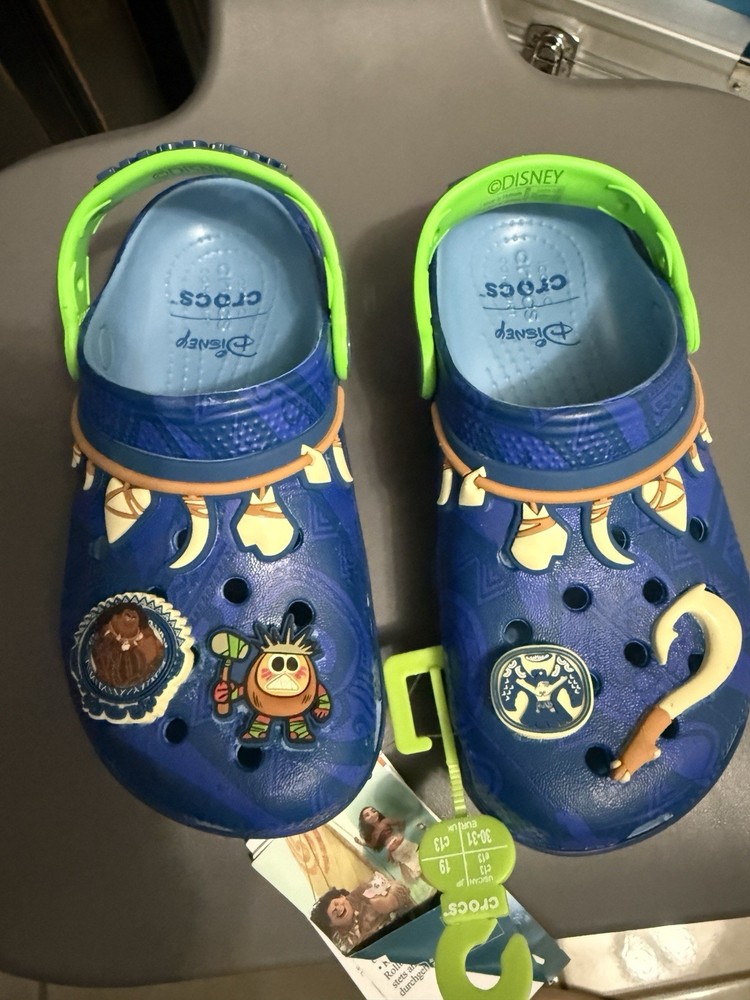Crocs Disney Moana Maui Classic Clogs Kids Size C13 Shoes Sandals Unisex