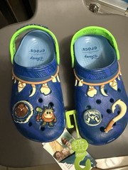 Crocs Disney Moana Maui Classic Clogs Kids Size C13 Shoes Sandals Unisex