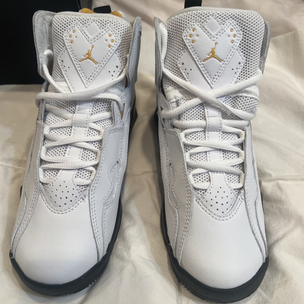 Jordan True Flight White Black And Yellow Size 5.5Y