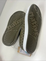 NWT NATIVE Jefferson in Utili Green/White Size C12