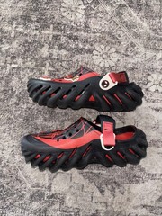 Crocs X Marvel Team Spider-Man Echo Clog Black Red Kids Size 5