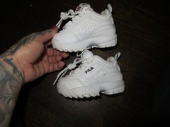 FILA DISRUPTOR II Throw back White Sneaker Shoes Lace up Toddler Size 4
