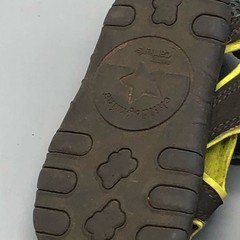 charter’s brown yellow blue hook & loop kid sandal size 5 READ