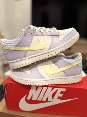 Nike Dunk Low SE BG Size 5 Oxygen Purple/Citron Tint Size 5.5Y New In Box