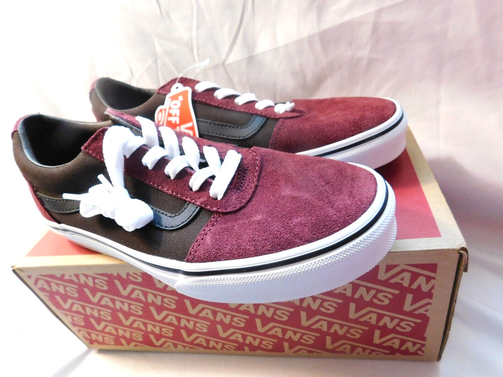 VANS Ward Suede/Canvas Port Royale/White Youth Kids Sneakers Size 6 New in Box