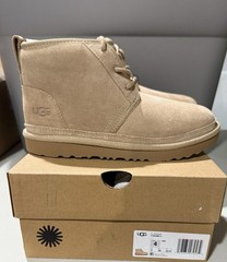 UGG Neumel II Chukka Boot Youth 4 NIB