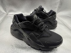 Size 7Y (GS) – Nike Huarache Run Low Triple Black 654275-016 SNEAKERS