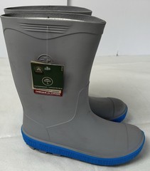 NWT KAMIK RIPTIDE RAIN BOOTS SIZE 5 YOUTH MADE IN CANADA! SLATE GRAY/BLUE