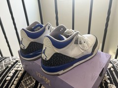 Size 7 (GS) – Jordan 3 Retro Mid Racer Blue