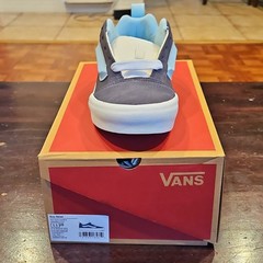 VANS Knu Skool Unisex Kids Sneakers Gray White Light Blue Suede Size 5.5