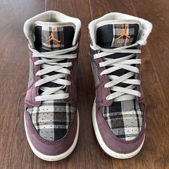 Nike Air Jordan 1 Mid Plaid Night Maroon Black White FD5460-608 GS Size 5.5Y