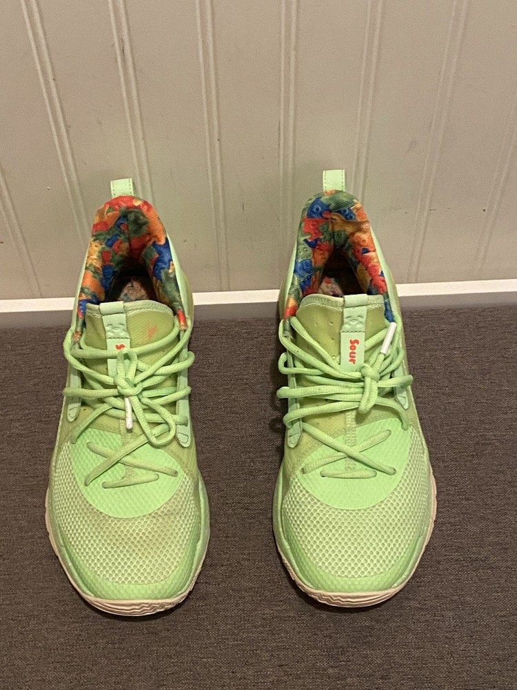 Adidas Kyrie Irving Sour Patch Size 7 Youth