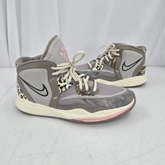 Nike Kyrie Infinity Leopard Camo Print Gray Sneaker Size 7Y/8.5W DD0334-006 EUC