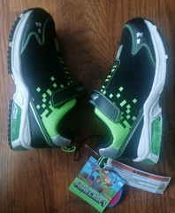 Minecraft Creeper Kids Athletic Sneaker Size 13 Black/Green Hook & Loop Low Top