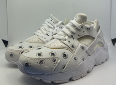 909143-110 (GS) Size 6.5 Youth Nike Huarache Run SE White/Black-NIB