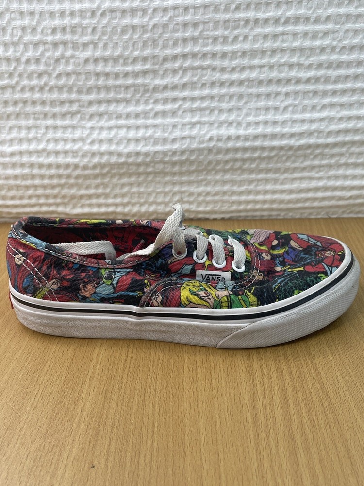 Vans Marvel Female Superheroes Low Top Lace Up Shoes Kids Size 2