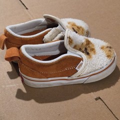 Vans Unisex Kids Brown/White Suede Low Top Slip On Casual Shoes US 6