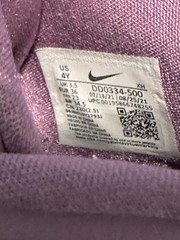 Size 4Y – Nike Kyrie 8 Infinity Mid Amethyst Wave EUC