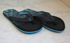 Reef Est 1964 Blue/Black Flip Flop Sandal Shoes Children’s Size 2-3 EU 33/34