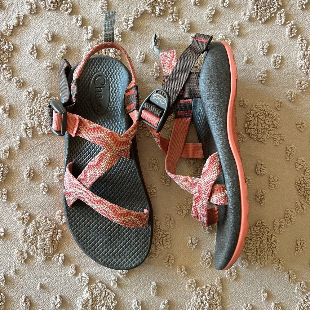 Chaco Adjustable Strap Sandals Big Kids Z/1 Size 4 Orange Boho Embroidered Look
