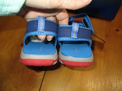 NWT Everest Big Kid Closed Toe Durable Sport Sandals,Size 4,Cushion Footbed,
