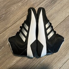 adidas Size 12.5K Cloudfoam Ilation Mid – Youth Shoes Black/White