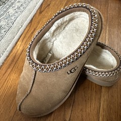 UGG Kids Tasman II Slip-On Slippers Youth US 3 Fits Women’s 5 GUC