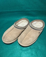 kids ugg tasman size 1