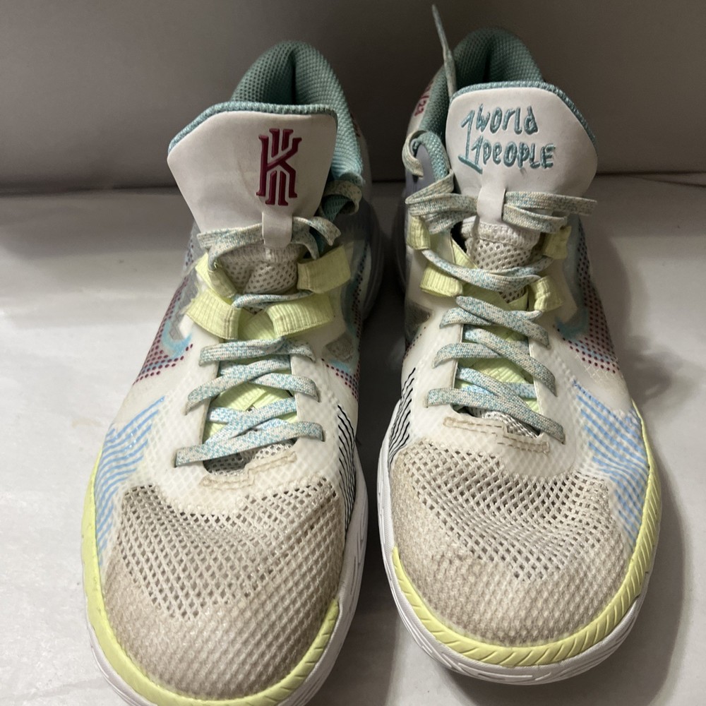 Kyrie Flytrap VW2 Shoes CZ4100-102 Basketball Shoes Size 7