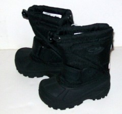 * New C9 Champion Winter Thermolite Cold Weather Resistant Boots Kids Size 5