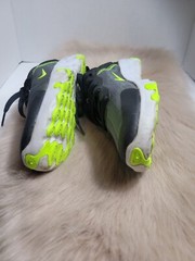 Nike Renew Lucent Size 5Y / W 7Running Shoes Black Volt CD6906-004 React