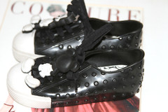 *F Mini Melissa Mini Polibolha + Disney Sneaker Sz 9 Unisex