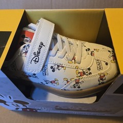 Disney Mickey Mouse Character White Sneakers Children Size 1