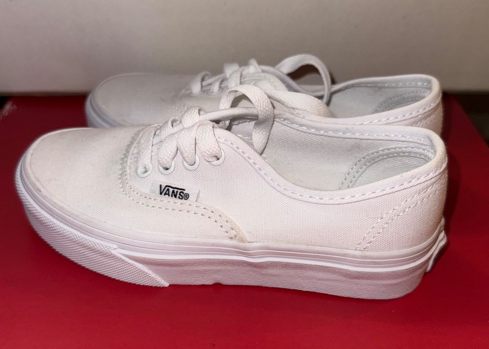VANS CLASSIC AUTHENTIC CANVAS WHITE CASUAL SHOE LITTLE KIDS SNEAKER Sz 12