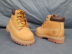 Timberland Toddlers 6″ Premium Waterproof Boots Lace Up Wheat Size 5 NEW NO BOX