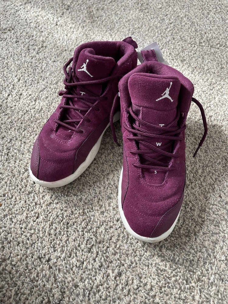 Kids Size 3 AIR JORDAN 12 Retro BP Bordeaux