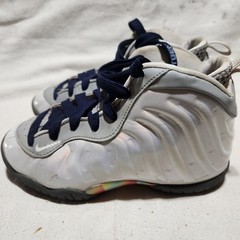 Little Posite One GS Rainbow Pixel Kids Shoes Size 13 Child