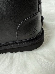 NEW UGG Neumel II Boot Black Leather Big Kids US3/UK2/EU35 (1136847K)