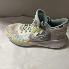 Kyrie Flytrap VW2 Shoes CZ4100-102 Basketball Shoes Size 7