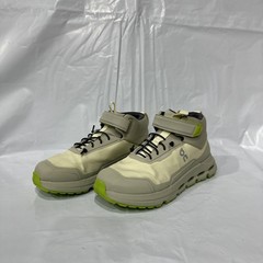 On Cloudhero Kids Size 1K Seedling Chalk Mid Waterproof Hook-and-Loop EBS1333