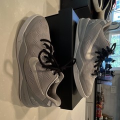 Nike Kobe VIII (GS) Gray Mesh Low Top Lace-Up Basketball Sneaker 5Y FN0266-003