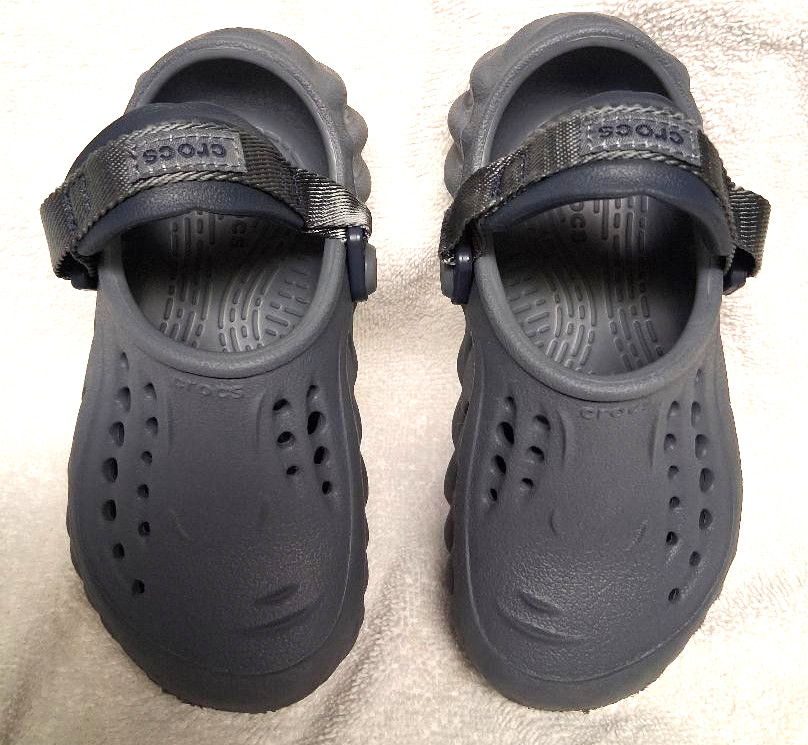 Echo CROCS kid’s child size 9 grey in excellent pre-owned condition