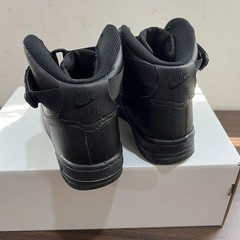 Size 4.5Y – Nike Air Force 1 LE Low Triple Black Grade School DH2943-001