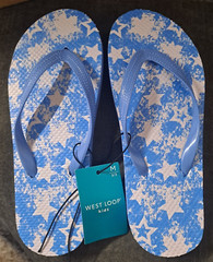 TWO pair West Loop Flip Flops Blue White Stars Size Medium 2/3 Thong Sandal Kids