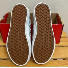 Vans Wheres Waldo? Limited Edition Canvas Sneakers Kids Sz 1 Athletic Shoes Y2K