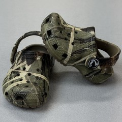 Crocs Clogs Toddler Size C 4 Green Camo Iconic Comfort Slip On Casual Shoes