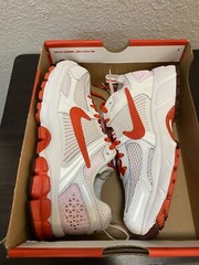 Nike Vomero 5 Valentine’s Day White Red Pink HV5171-121 Size 6.5Y/8W